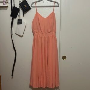 Paper Crown By Anthropology. Peach 🍑 color. Great used 1 time condition. Sz 2